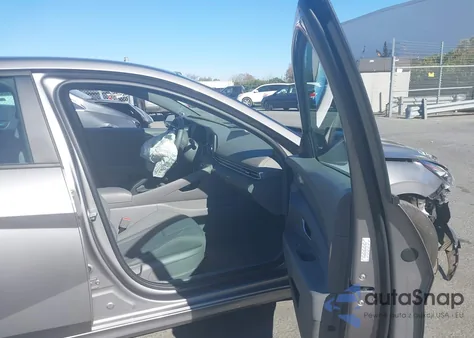 2023 Hyundai Elantra Sel from USA, damaged, VIN KMHLM4AG3PU395844